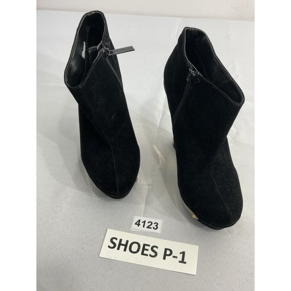 Womans Posh Booties Black Velvet Wedge Side Zip Gold Accent 8.5